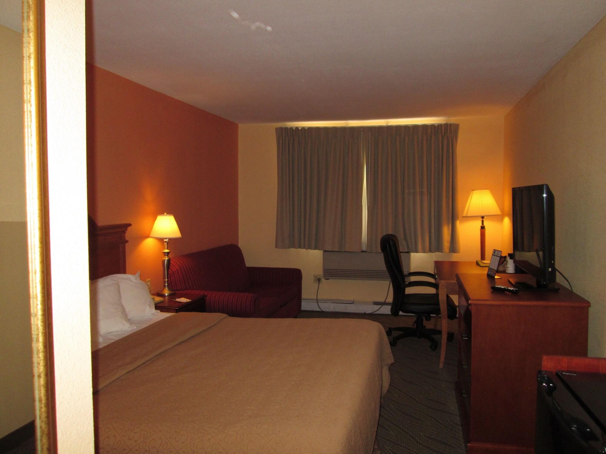 Quality Inn Gaylord Exterior photo