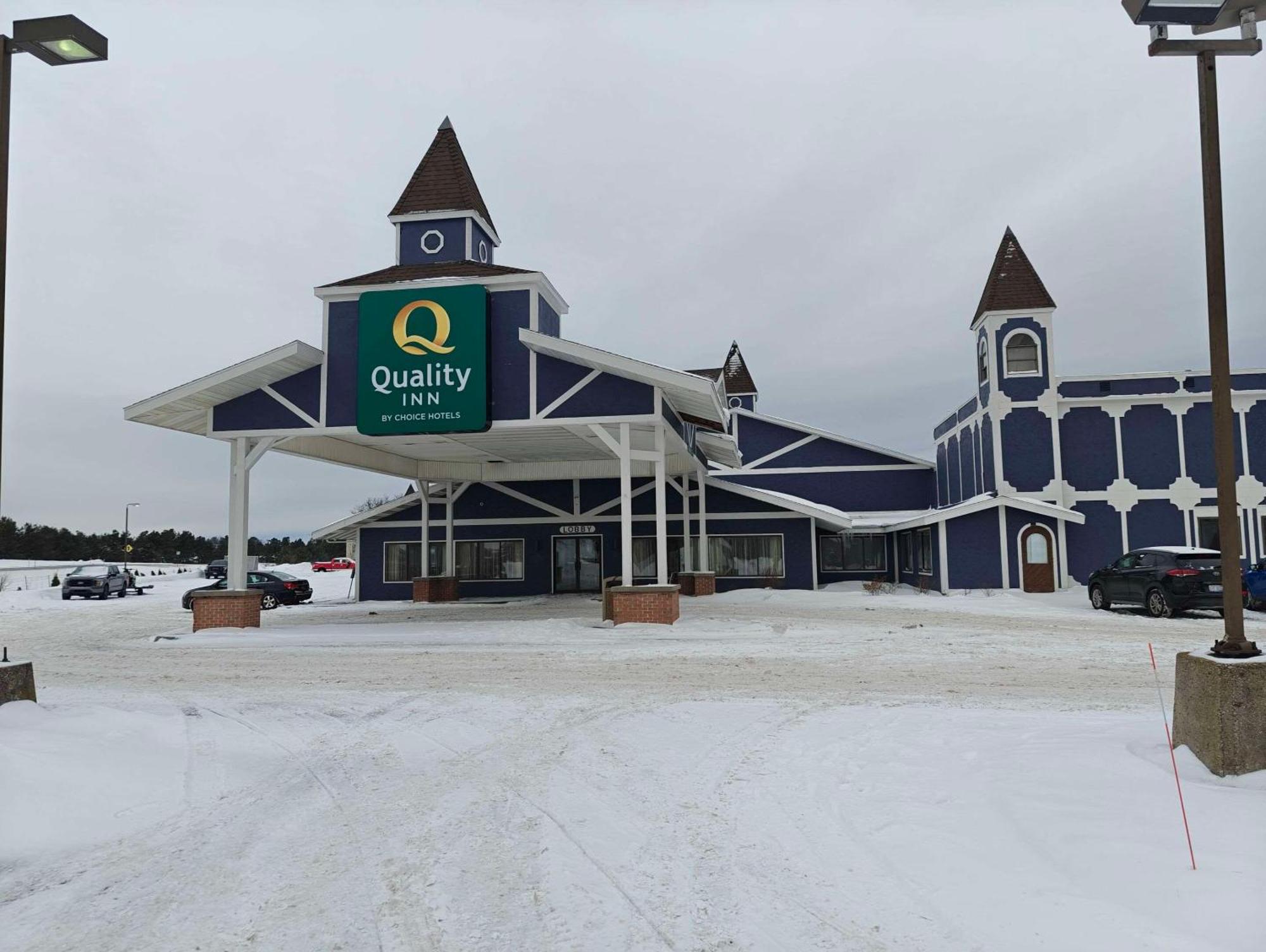 Quality Inn Gaylord Exterior photo