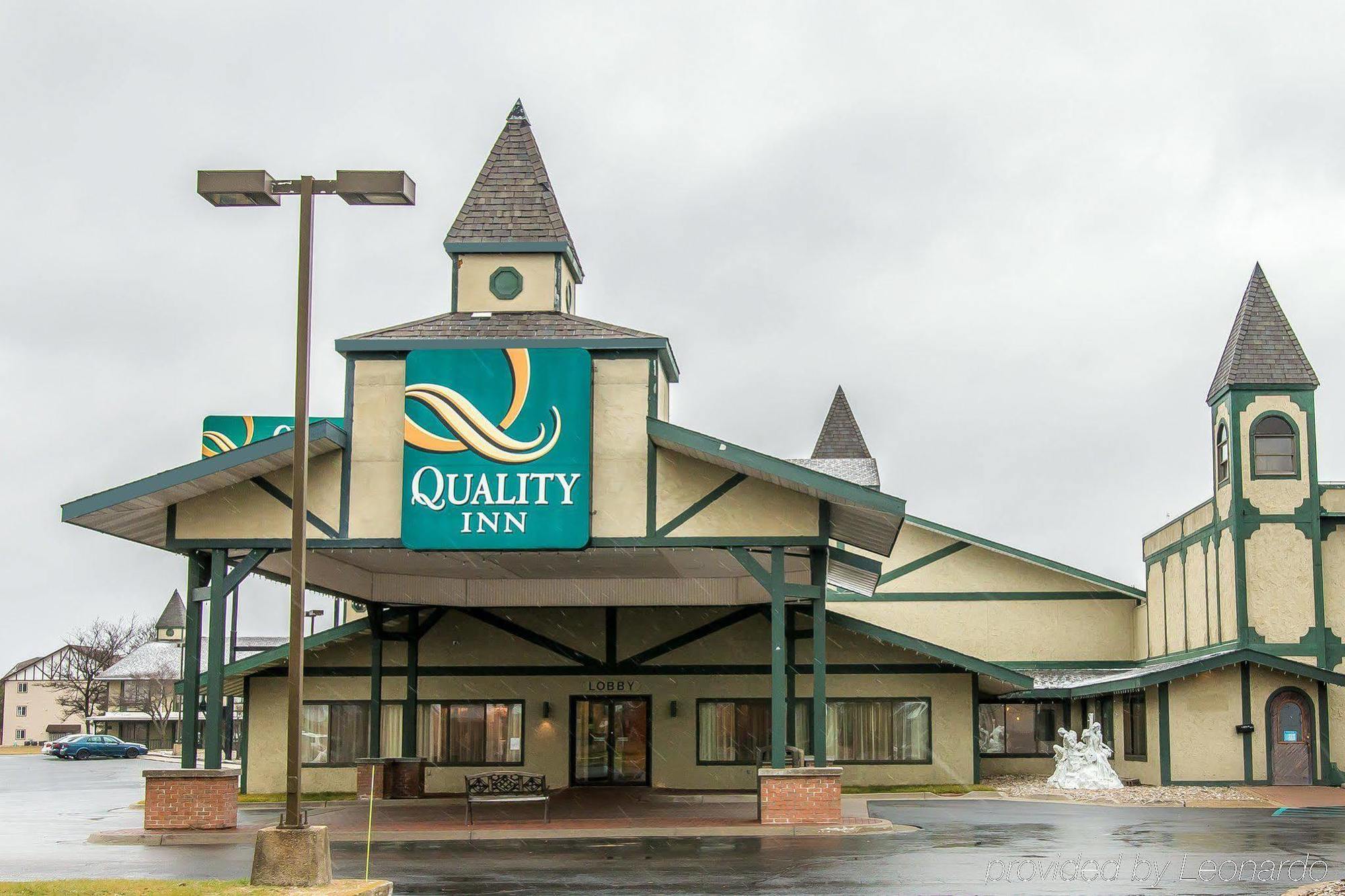Quality Inn Gaylord Exterior photo