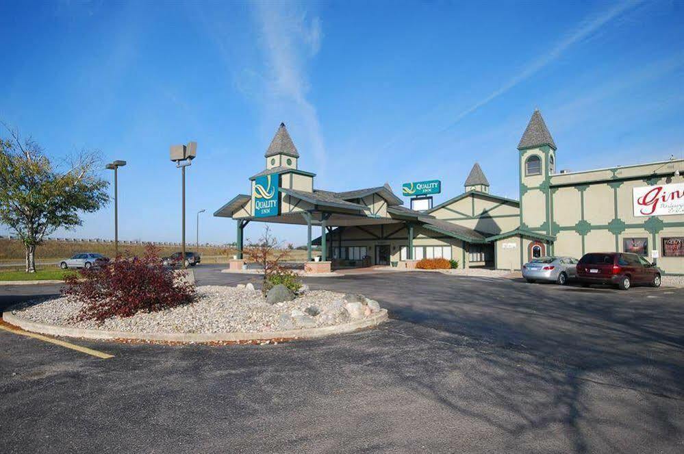 Quality Inn Gaylord Exterior photo